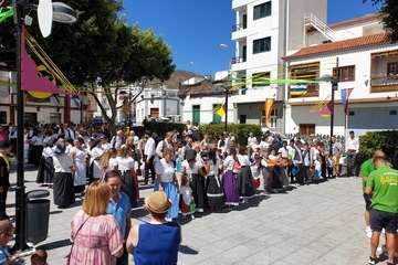 Undécima edición de la Traída Infantil del Agua en Lomo Magullo (Foto TA y Francisco Javier Santana)